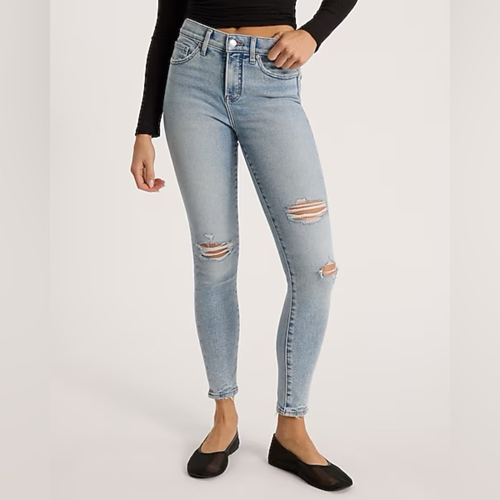 EXPRESS‎ Mid Rise Light Wash Ripped Hyper Sculpt Skinny Jeans NWT Size 14R